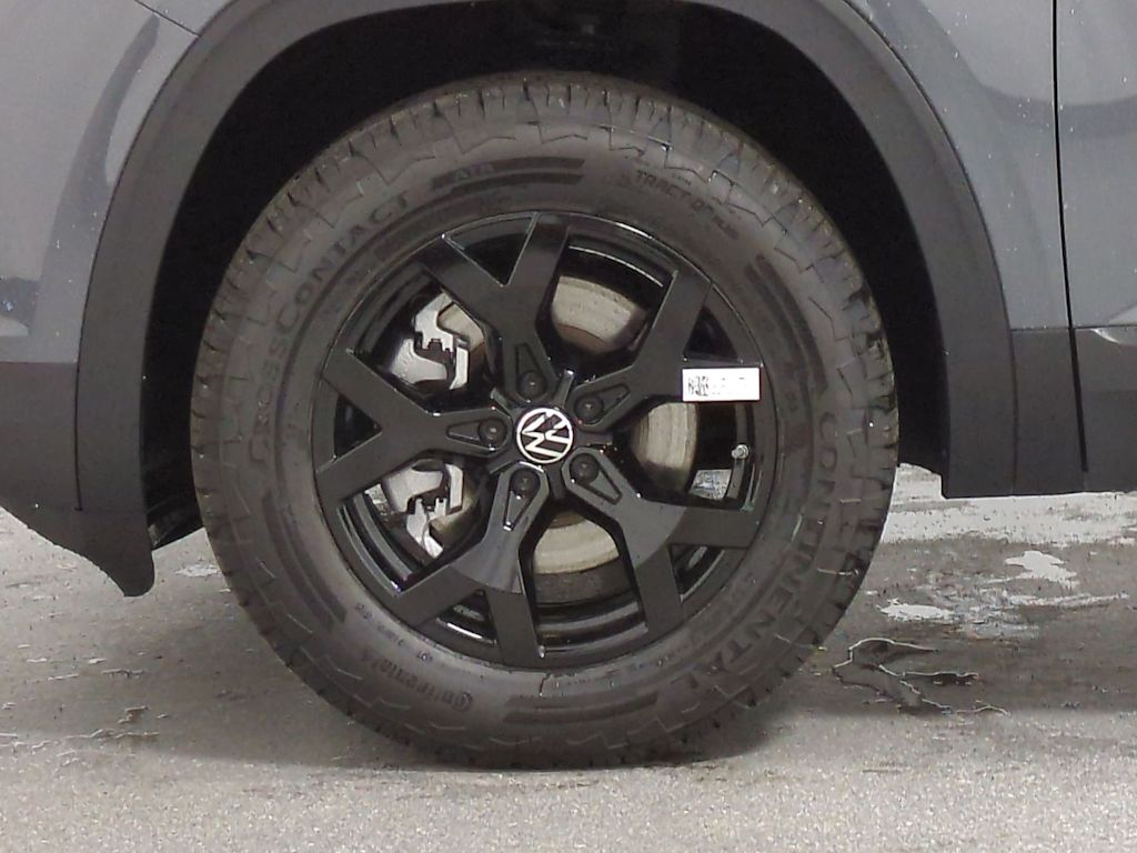 Thumbnail: 2026 Volkswagen Atlas - 8