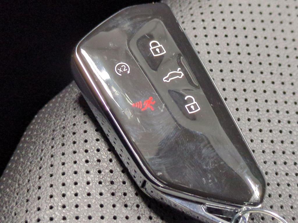 Thumbnail: 2026 Volkswagen Atlas - 17