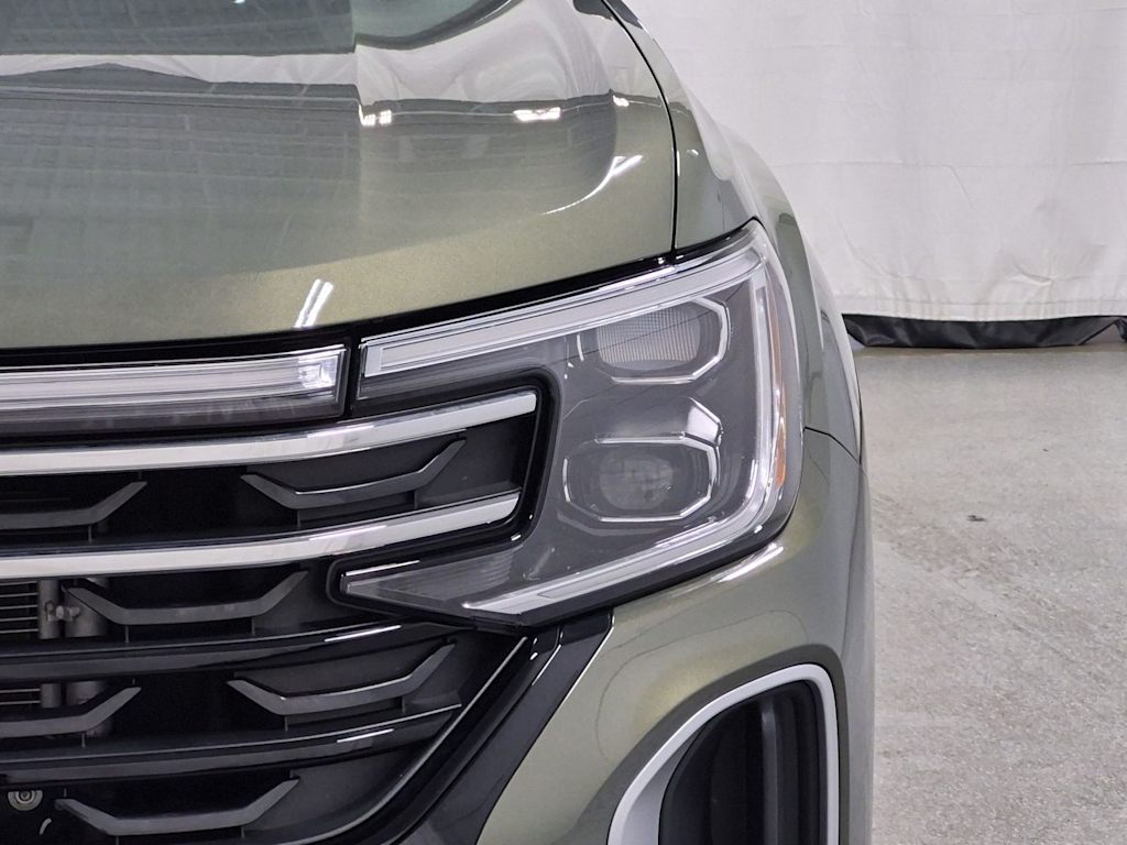 Thumbnail: 2025 Volkswagen Atlas - 25