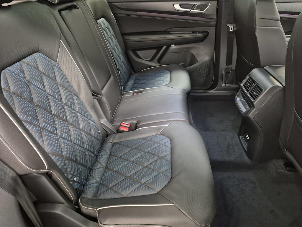 Thumbnail: 2026 Volkswagen Atlas - 28