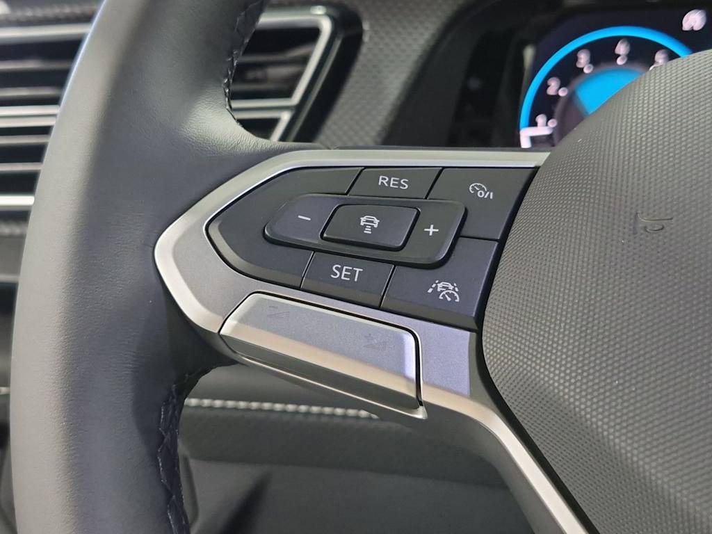 Thumbnail: 2026 Volkswagen Atlas - 32