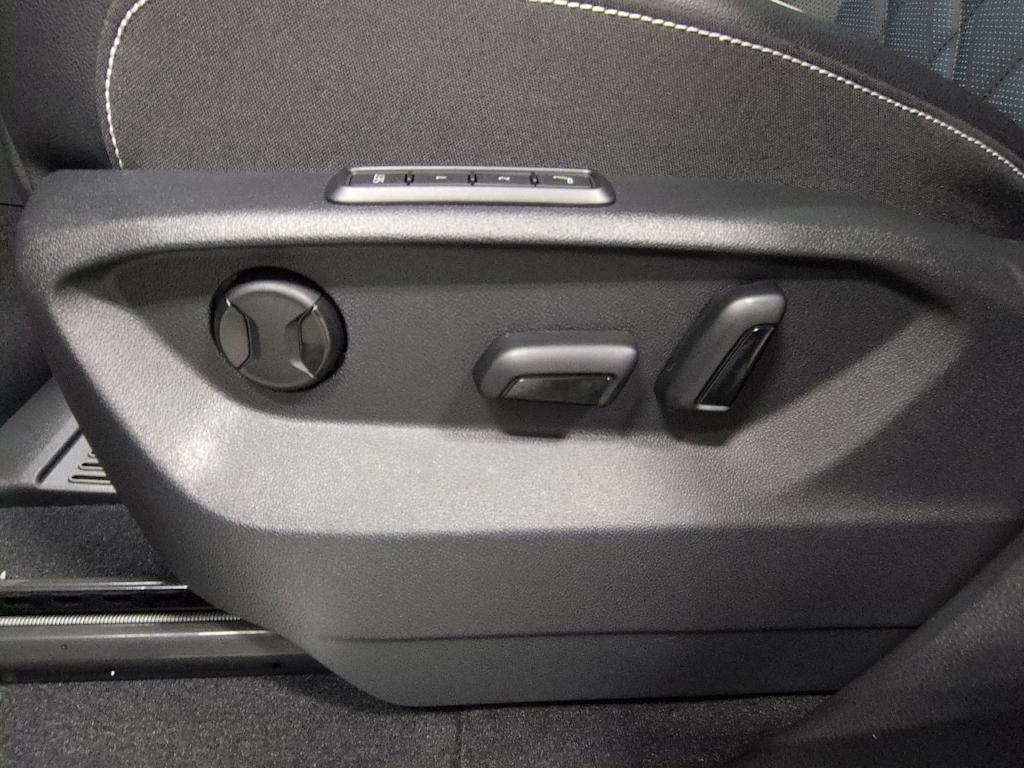 Thumbnail: 2026 Volkswagen Atlas - 27