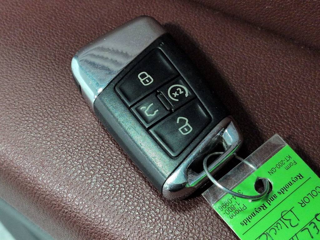 Thumbnail: 2021 Volkswagen Atlas - 18