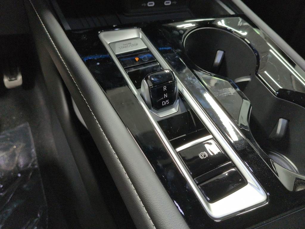 Thumbnail: 2026 Volkswagen Atlas - 16