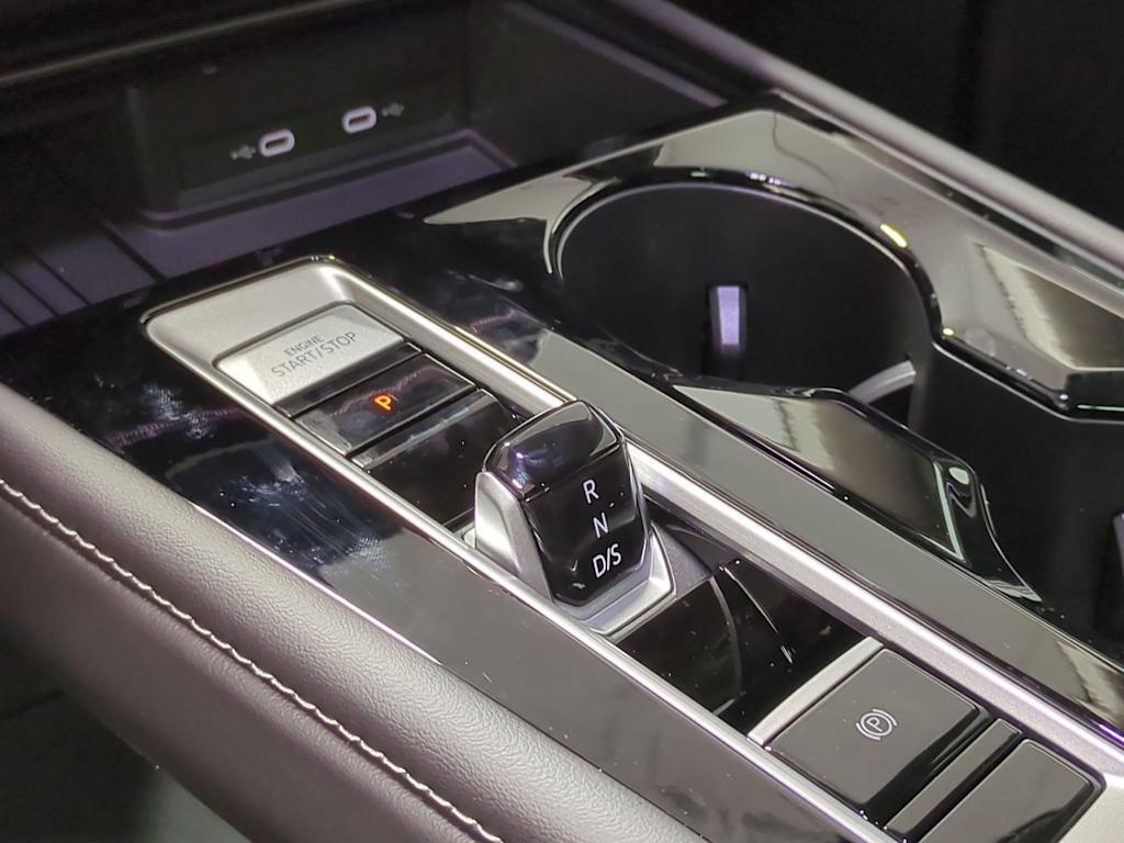 Thumbnail: 2026 Volkswagen Atlas - 16