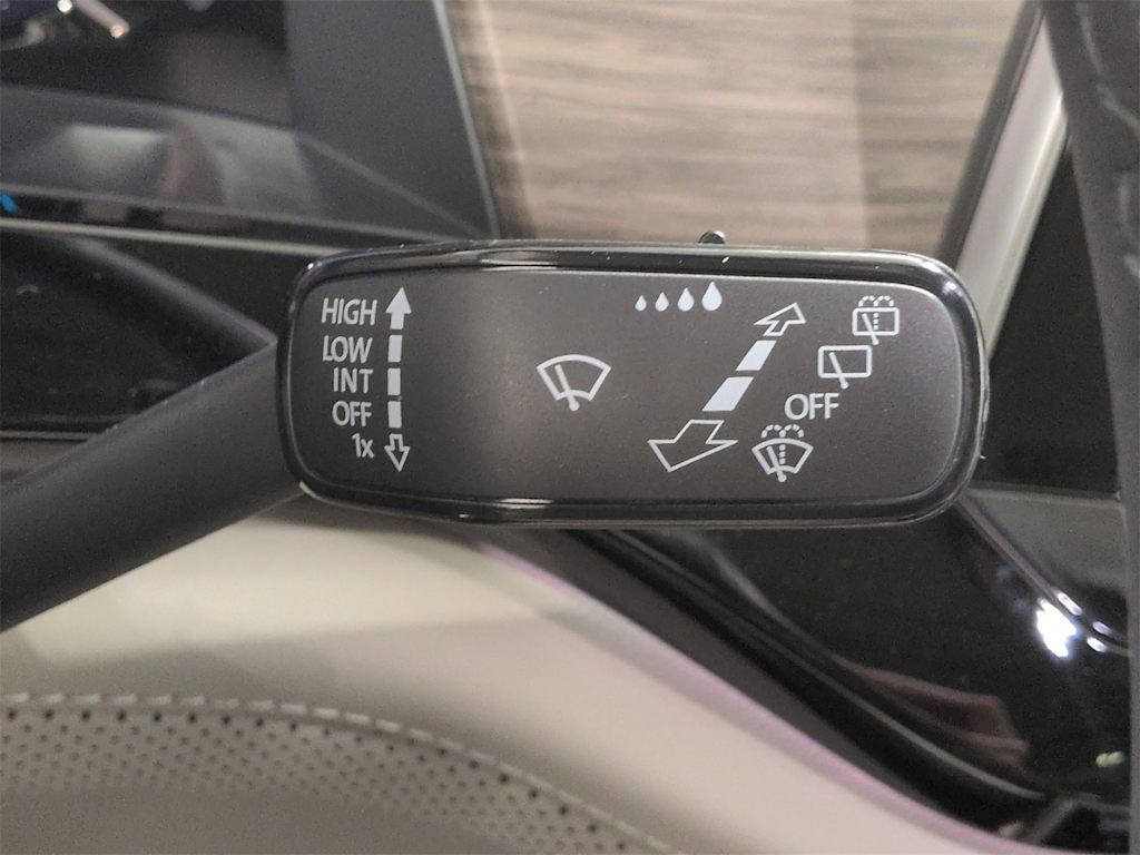 Thumbnail: 2026 Volkswagen Atlas - 16