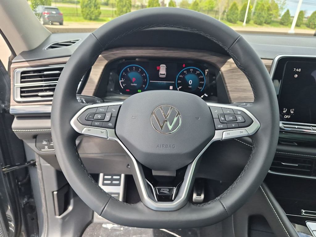 Thumbnail: 2026 Volkswagen Atlas - 14
