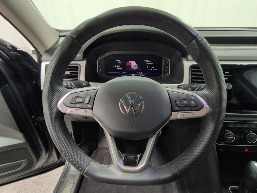 Thumbnail: 2023 Volkswagen Atlas - 14