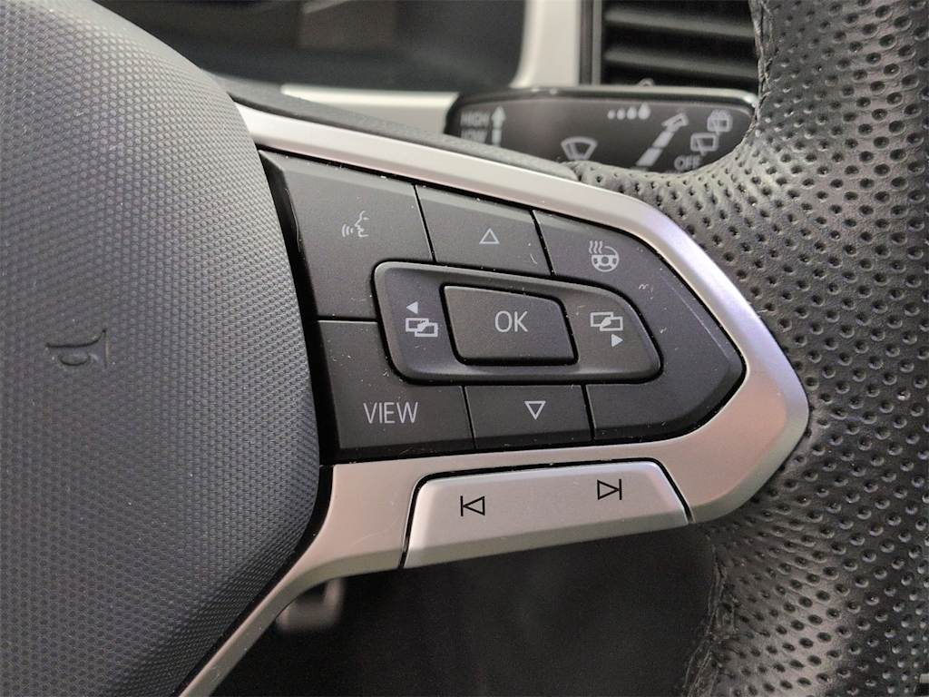 Thumbnail: 2023 Volkswagen Atlas - 33