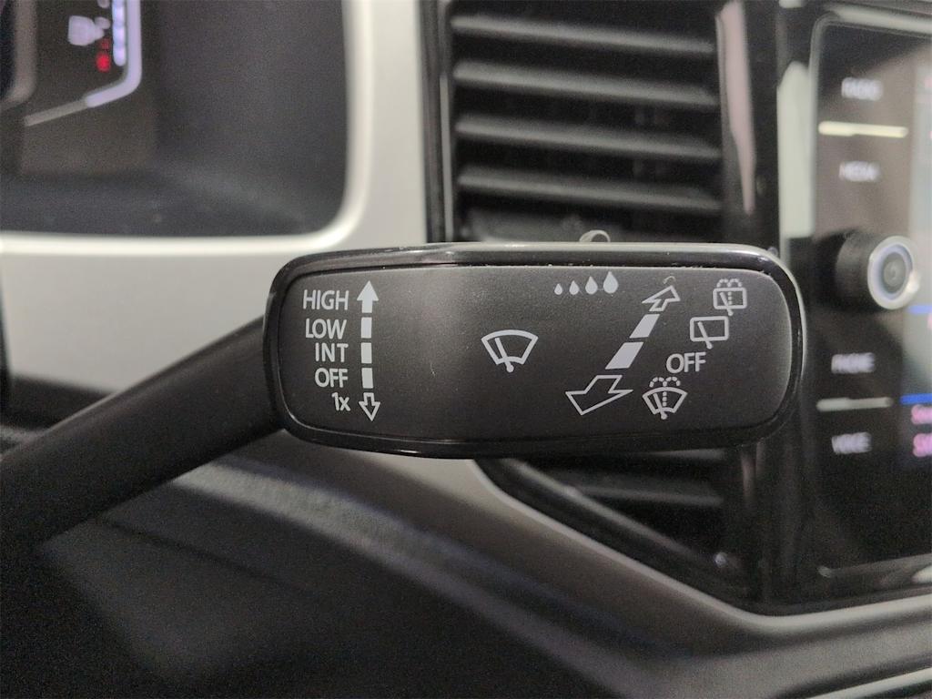 Thumbnail: 2023 Volkswagen Atlas - 34