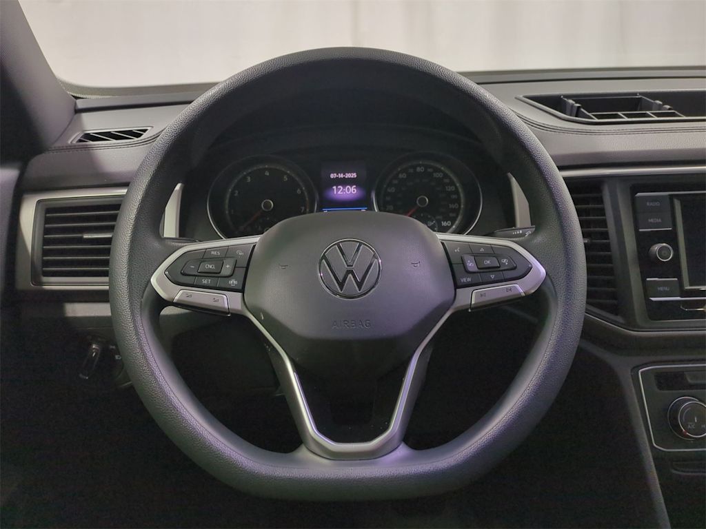 Thumbnail: 2020 Volkswagen Atlas - 14