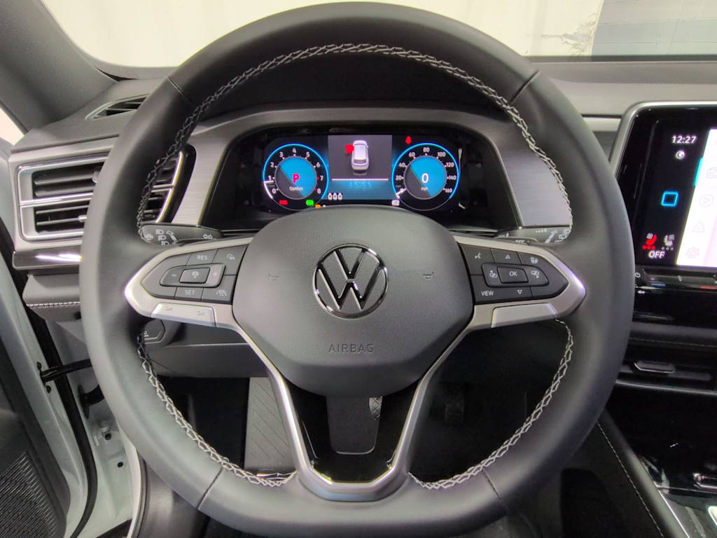 Thumbnail: 2026 Volkswagen Atlas - 14