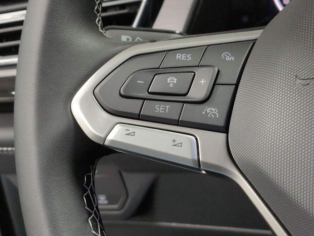 Thumbnail: 2026 Volkswagen Atlas - 29