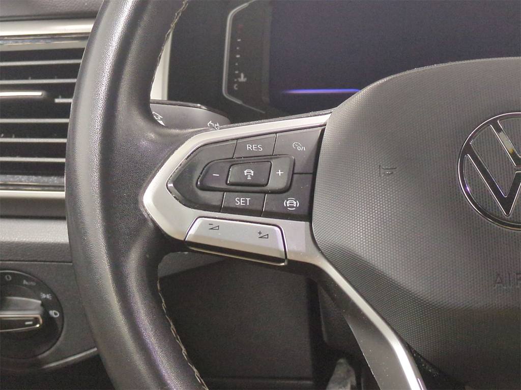 Thumbnail: 2023 Volkswagen Atlas - 30