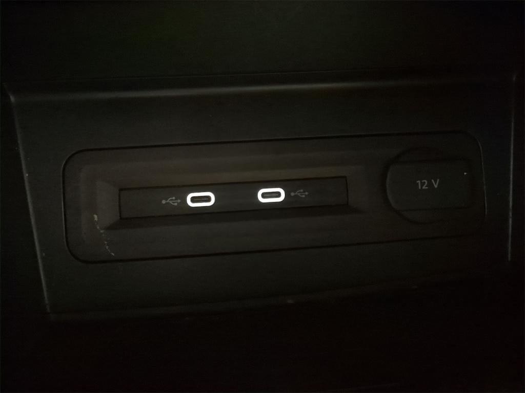 Thumbnail: 2023 Volkswagen Atlas - 35