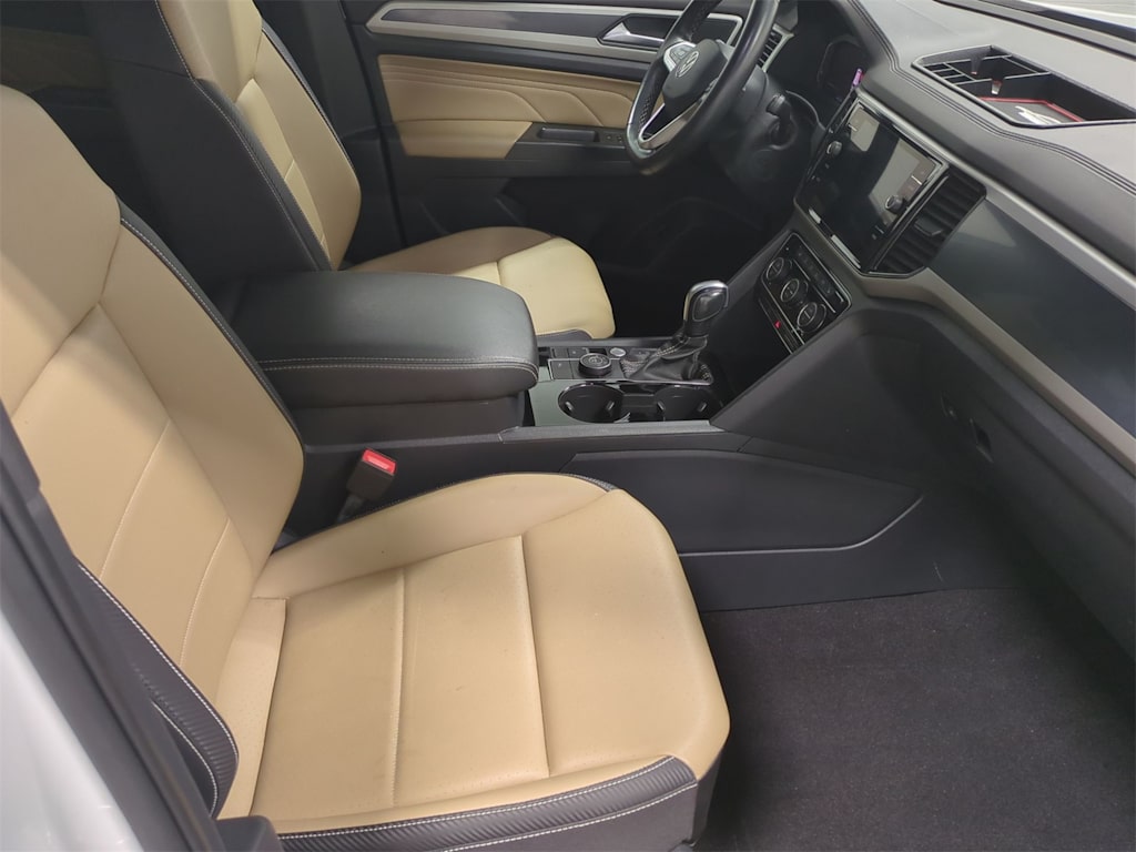 Thumbnail: 2023 Volkswagen Atlas - 12