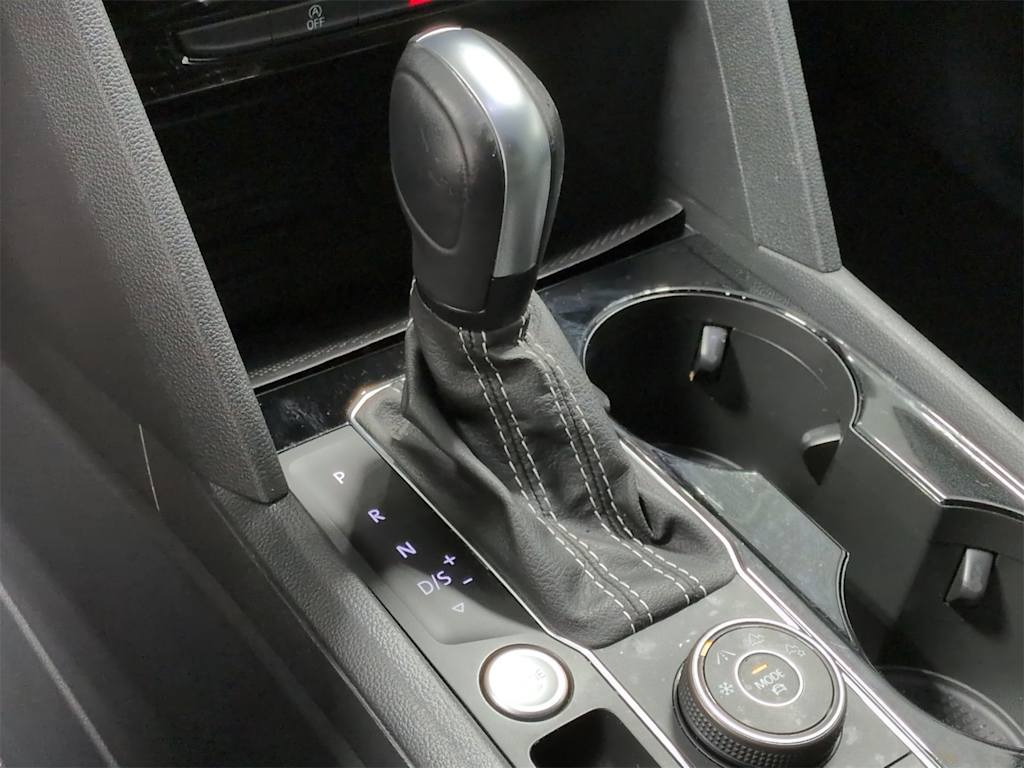 Thumbnail: 2023 Volkswagen Atlas - 16