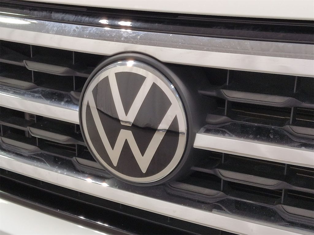 Thumbnail: 2023 Volkswagen Atlas - 26