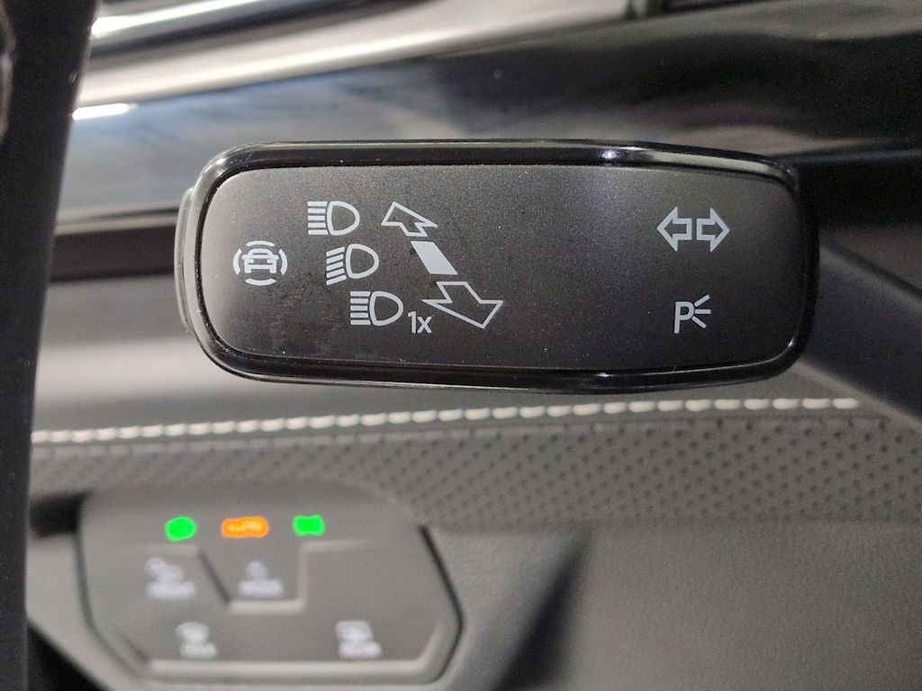 Thumbnail: 2024 Volkswagen Atlas - 31