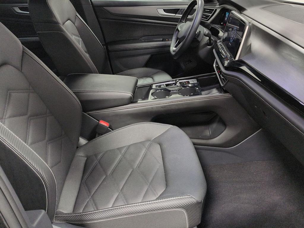 Thumbnail: 2024 Volkswagen Atlas - 12