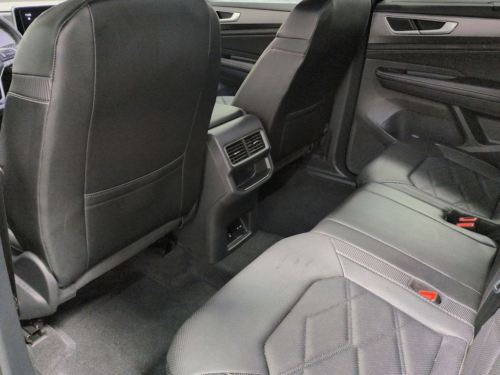 Thumbnail: 2024 Volkswagen Atlas - 13