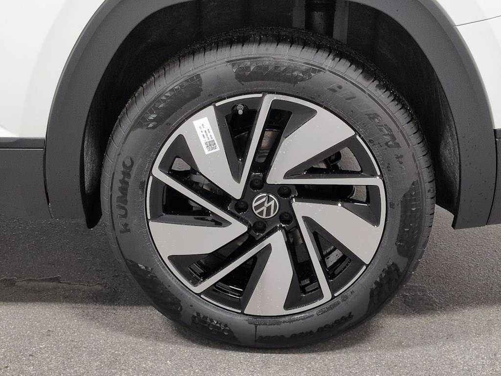 Thumbnail: 2026 Volkswagen Atlas - 8