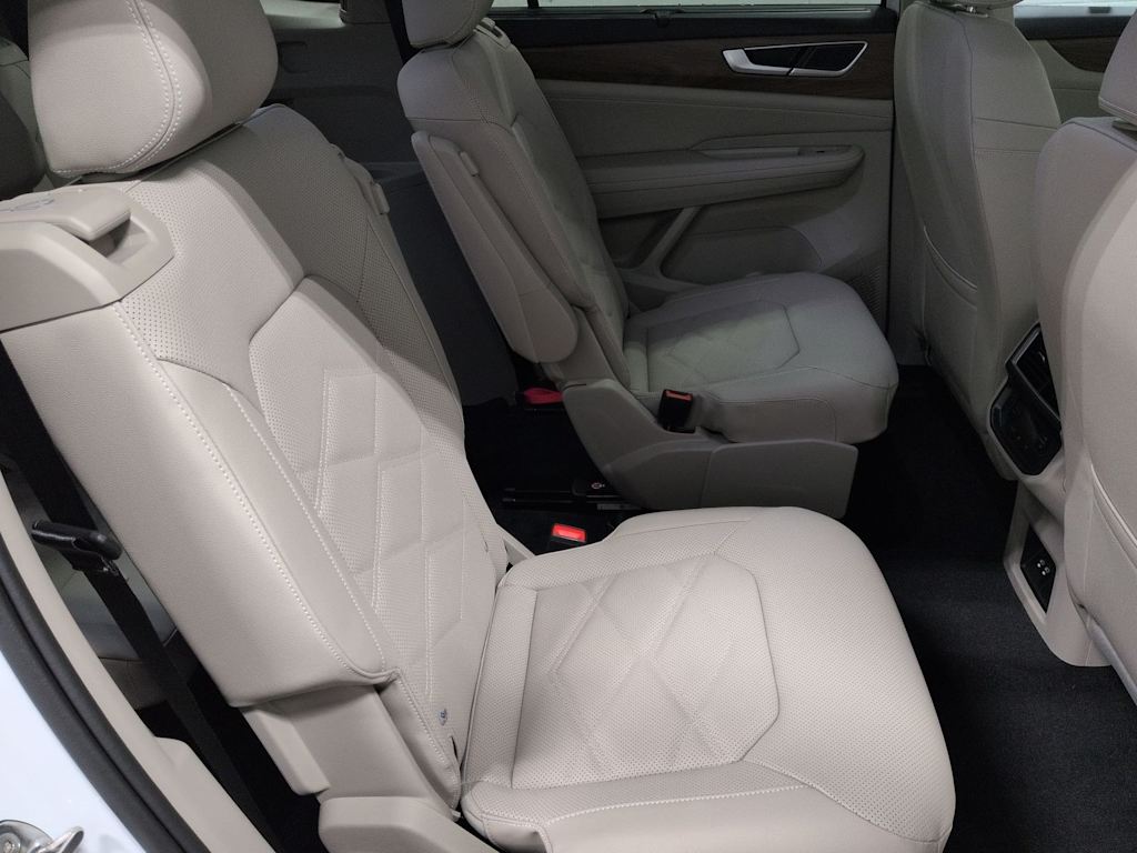 Thumbnail: 2026 Volkswagen Atlas - 29