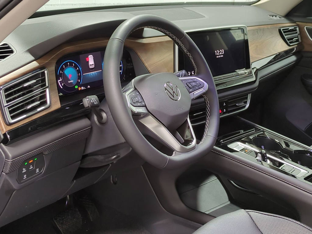 Thumbnail: 2026 Volkswagen Atlas - 2