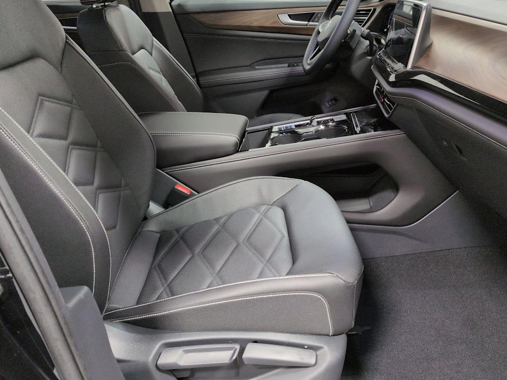Thumbnail: 2026 Volkswagen Atlas - 12