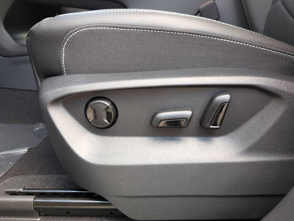 Thumbnail: 2026 Volkswagen Atlas - 33