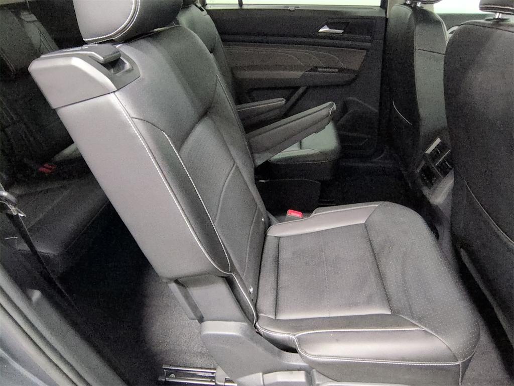 Thumbnail: 2023 Volkswagen Atlas - 29