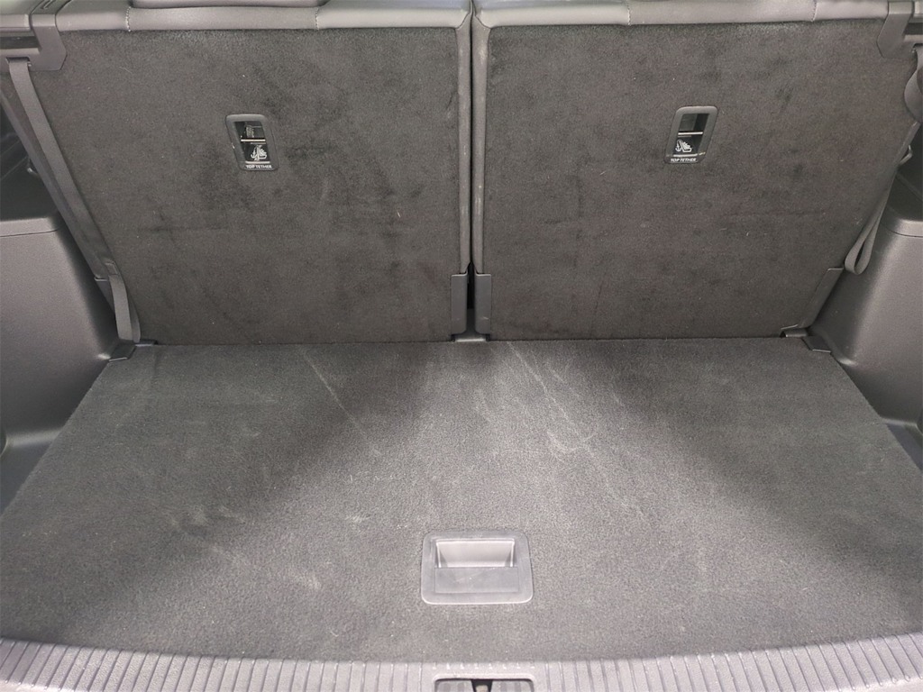2025 Volkswagen Atlas SE 36