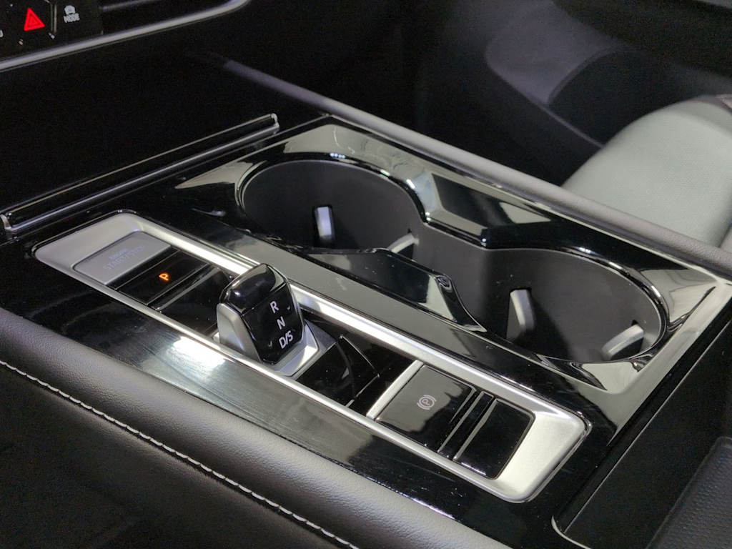 Thumbnail: 2026 Volkswagen Atlas - 16