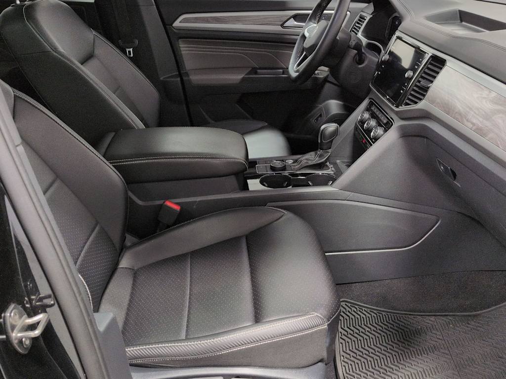 Thumbnail: 2023 Volkswagen Atlas - 11