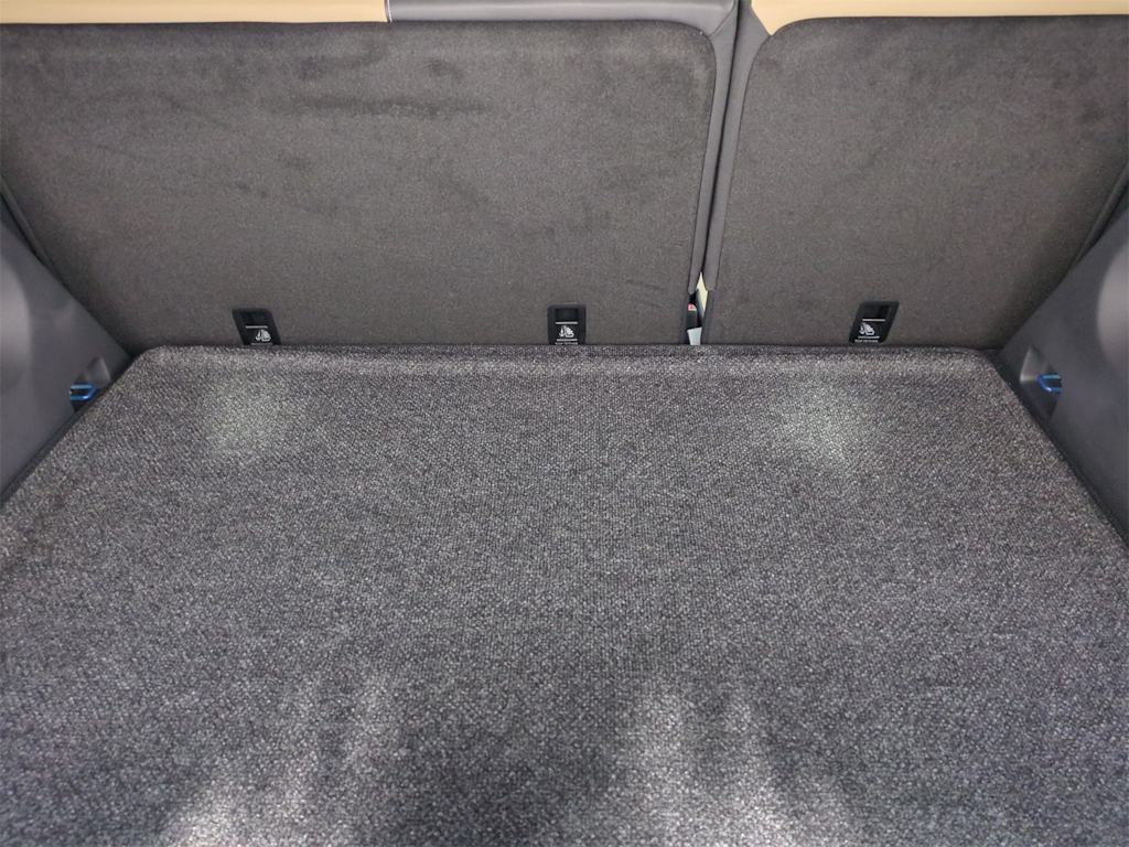 Thumbnail: 2025 Volkswagen Atlas - 18