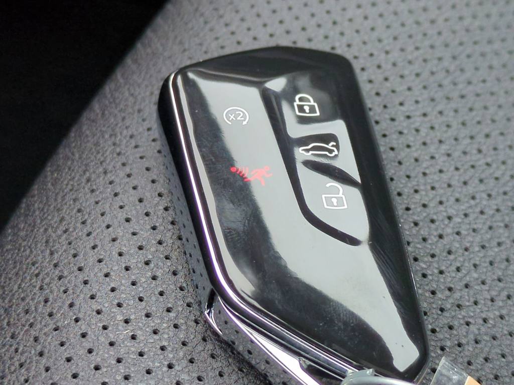 Thumbnail: 2026 Volkswagen Atlas - 19
