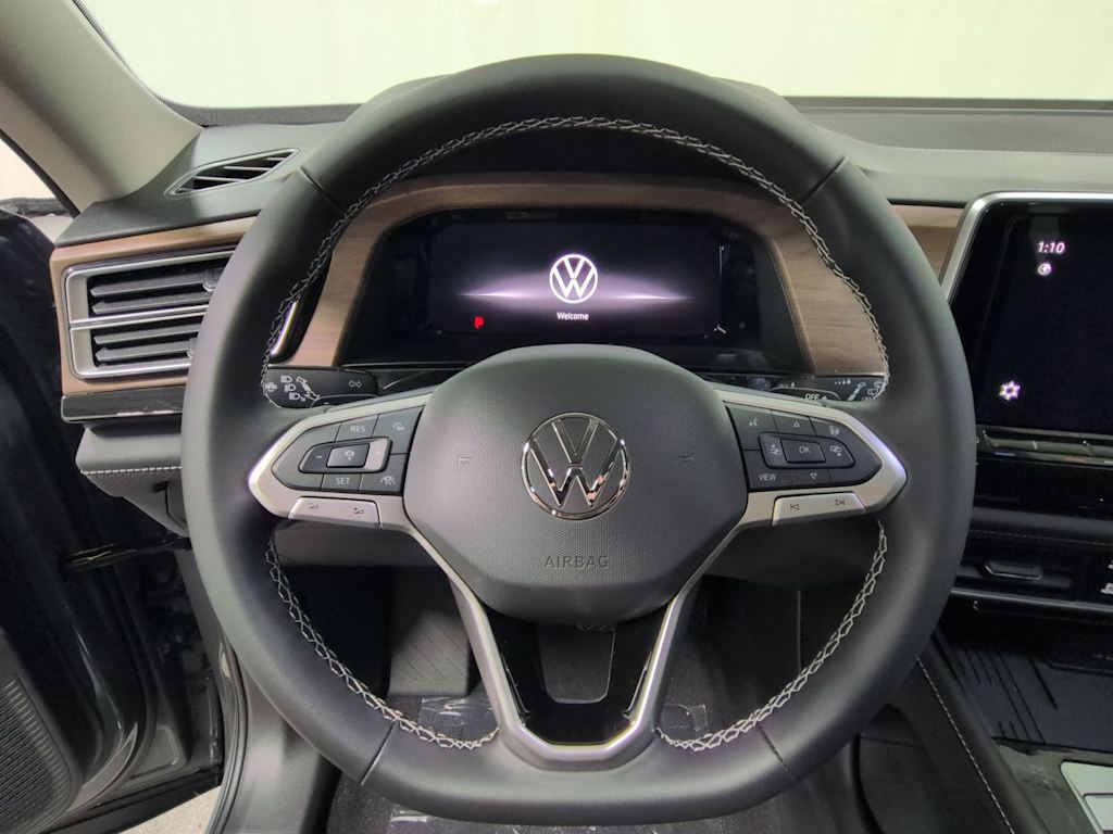 Thumbnail: 2026 Volkswagen Atlas - 14