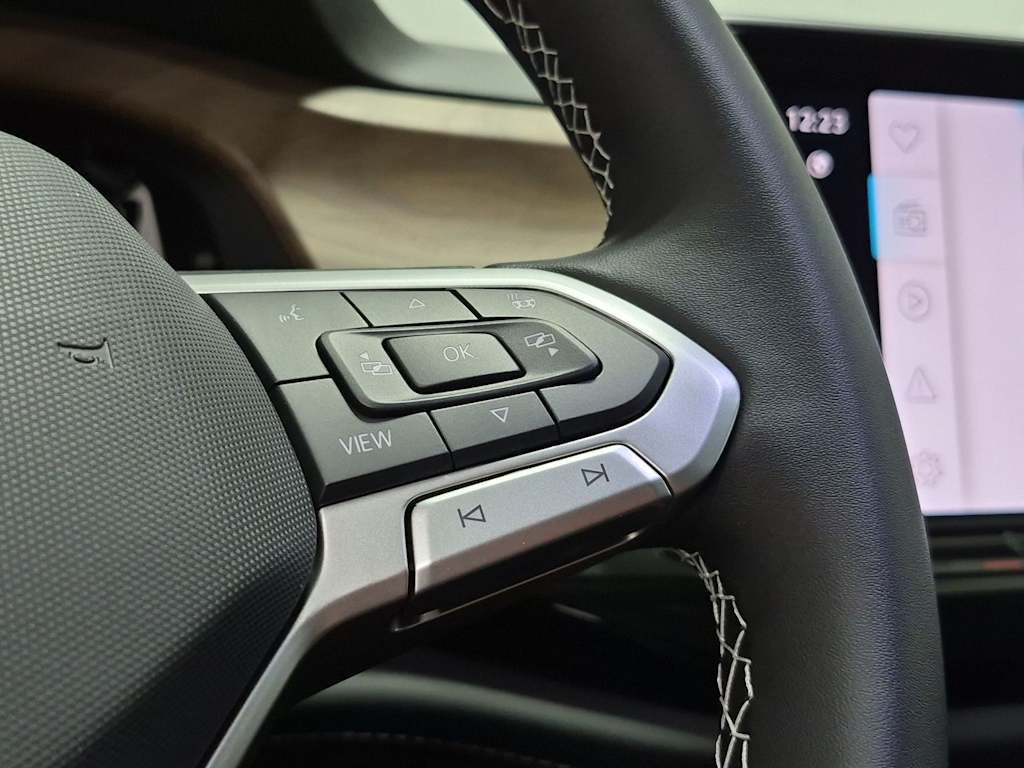 Thumbnail: 2026 Volkswagen Atlas - 31