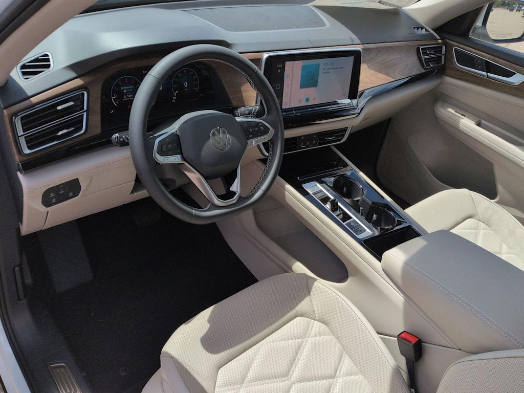 Thumbnail: 2026 Volkswagen Atlas - 2