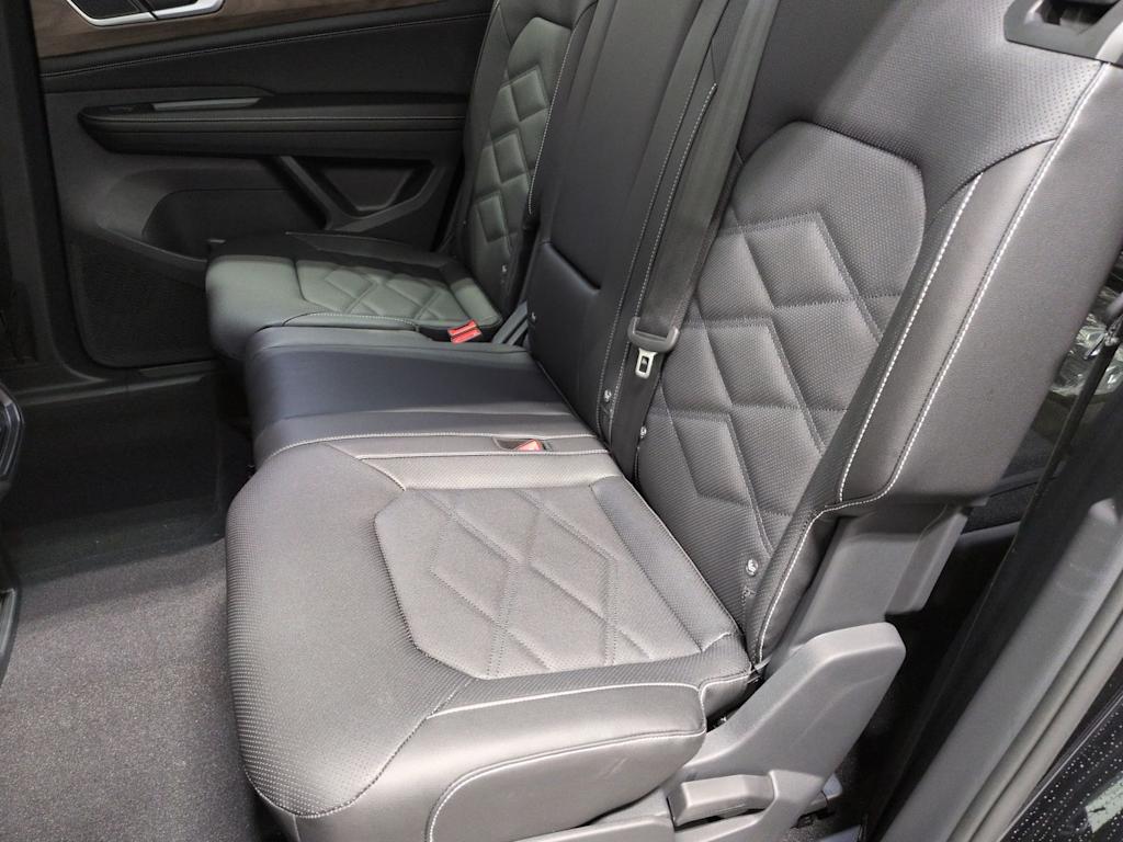 Thumbnail: 2026 Volkswagen Atlas - 13