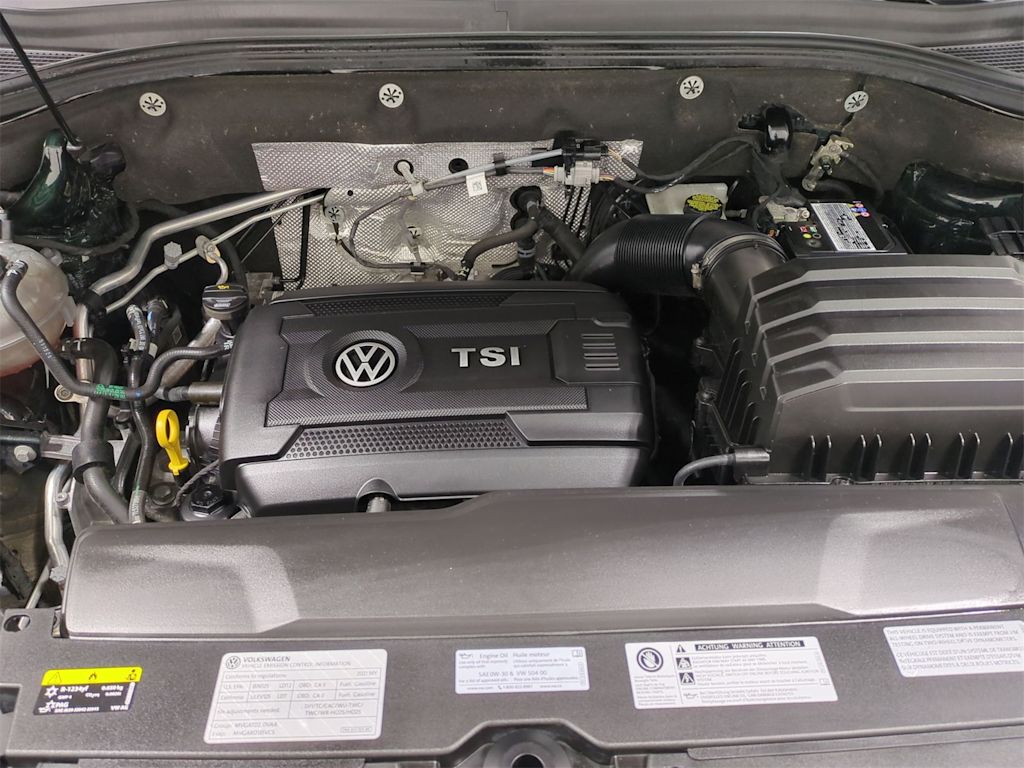 Thumbnail: 2021 Volkswagen Atlas - 9