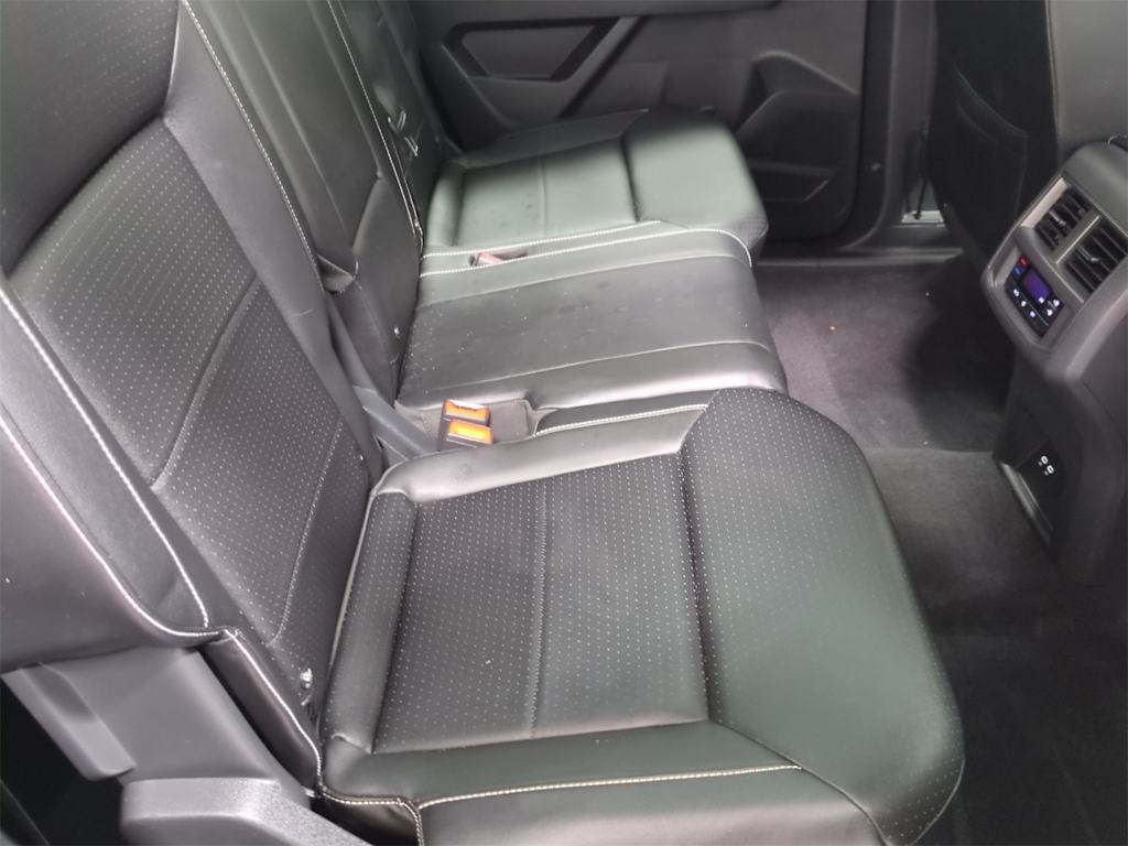 Thumbnail: 2023 Volkswagen Atlas - 12