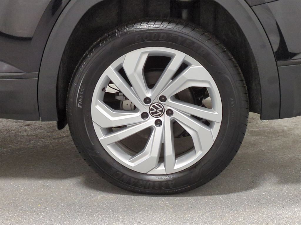 Thumbnail: 2023 Volkswagen Atlas - 8