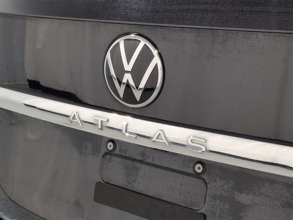 Thumbnail: 2022 Volkswagen Atlas - 25