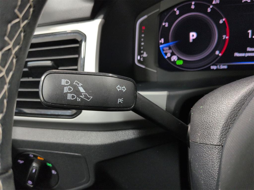 Thumbnail: 2022 Volkswagen Atlas - 34