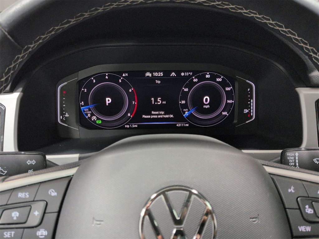 Thumbnail: 2022 Volkswagen Atlas - 17