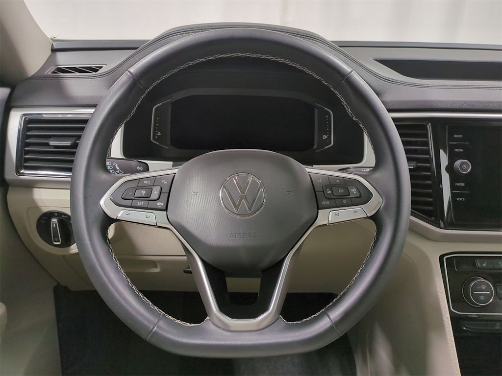 Thumbnail: 2022 Volkswagen Atlas - 14