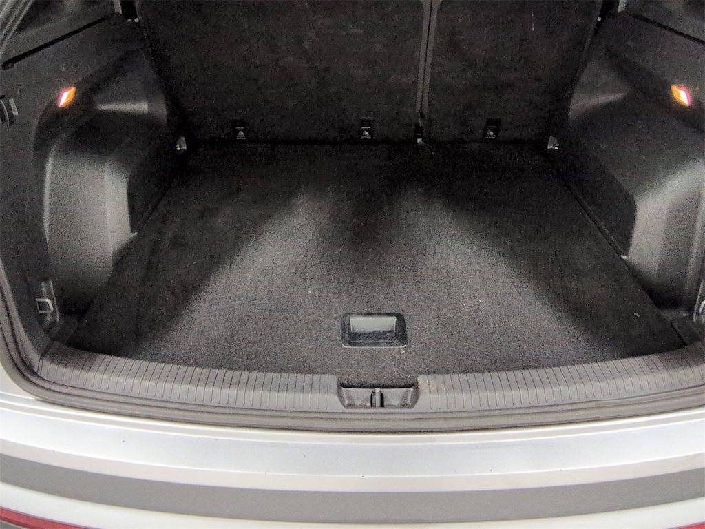 Thumbnail: 2022 Volkswagen Atlas - 18