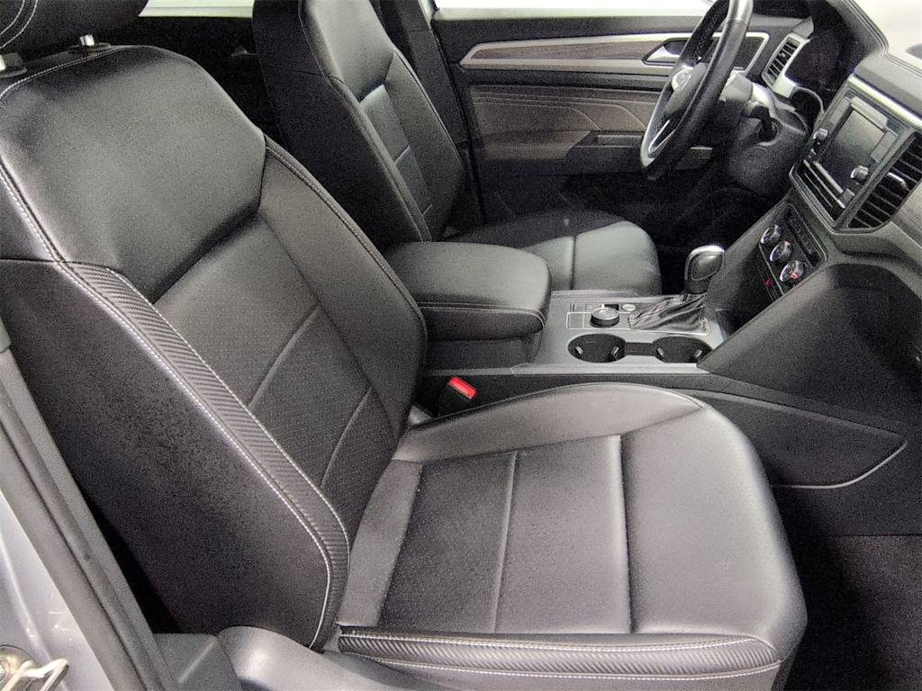 Thumbnail: 2022 Volkswagen Atlas - 12