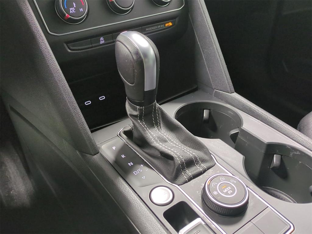 2022 Volkswagen Atlas SE 35